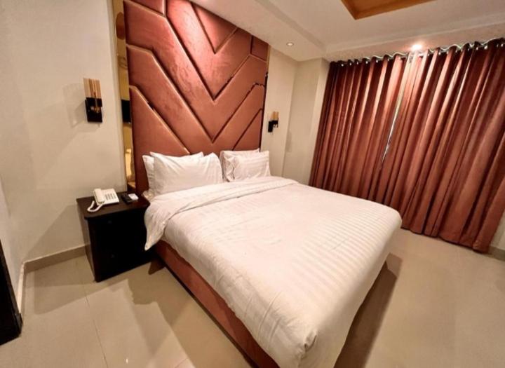 Shelton Suites Bhurban