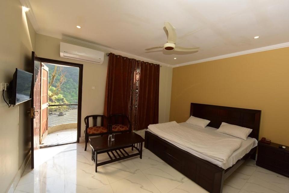 Hotel La Orilla