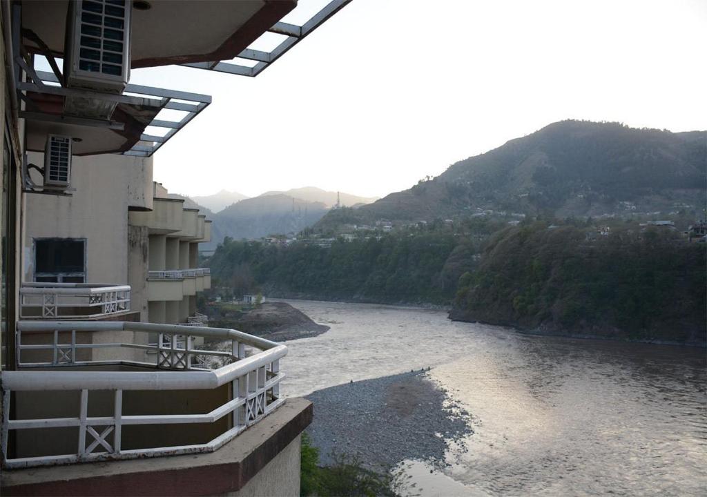 Sangam Hotel Muzaffarabad