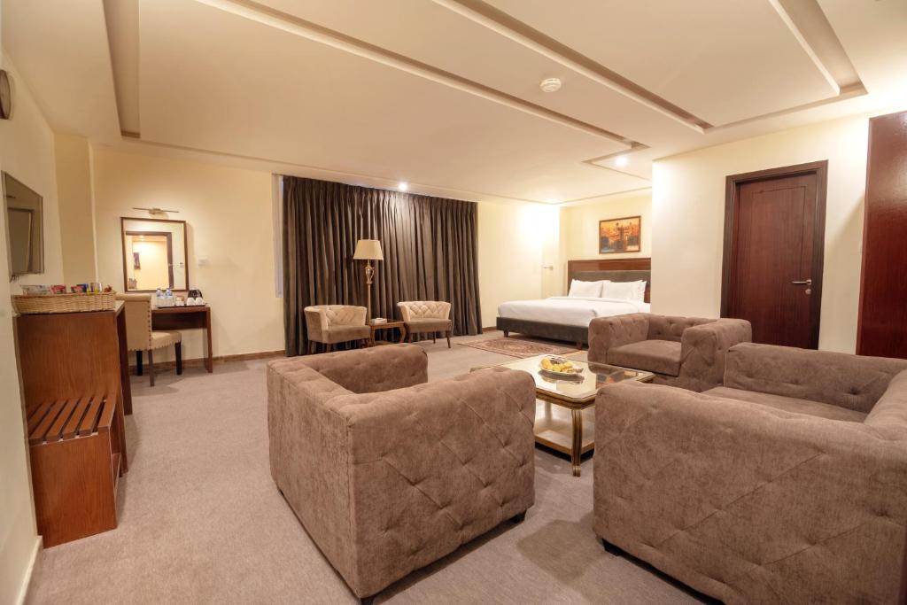 Hotel One Naran