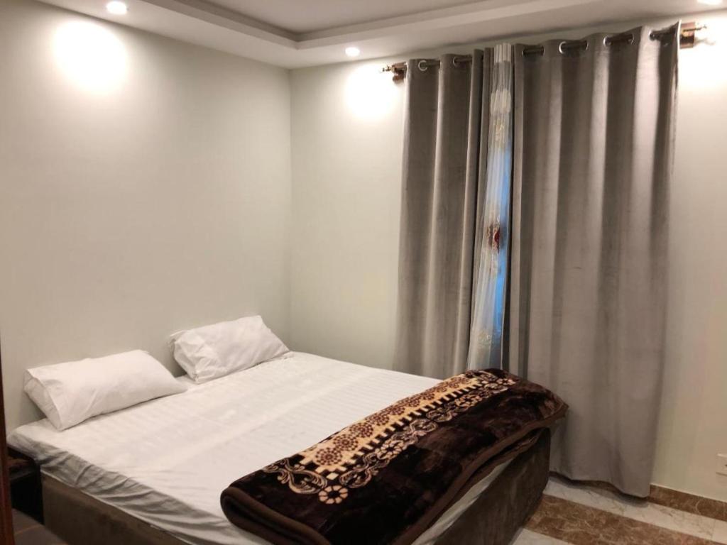 Hotel Silver Oaks Naran