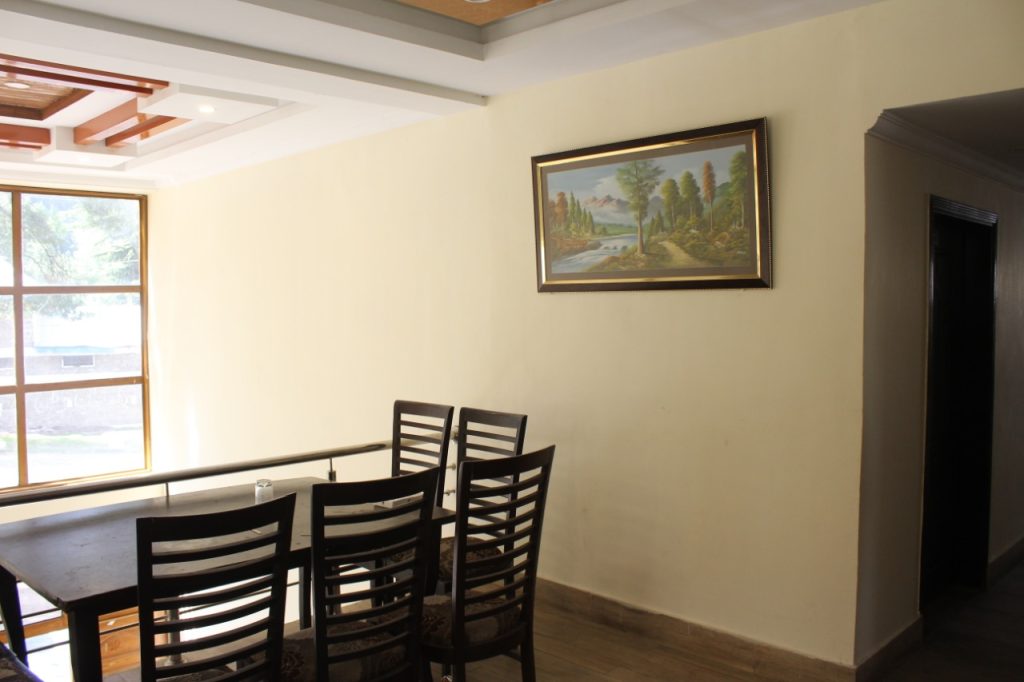 Pine Park Lake Luxury Resort Naran