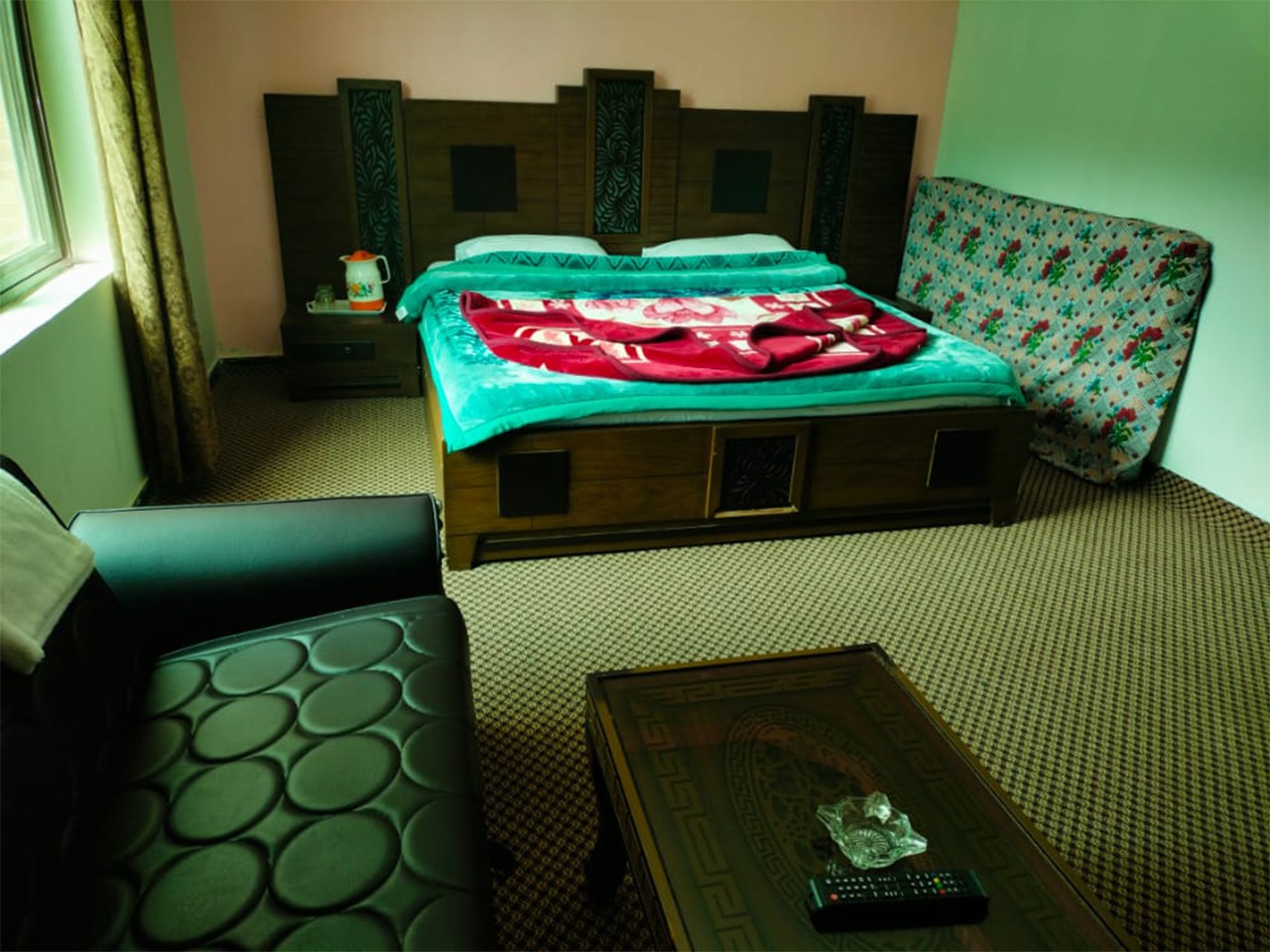 Regal inn hotel batakundi