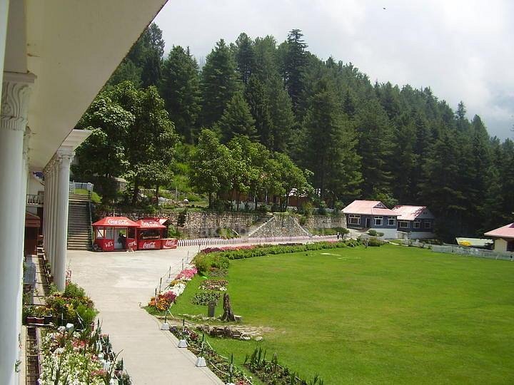 Green Retreat Hotel