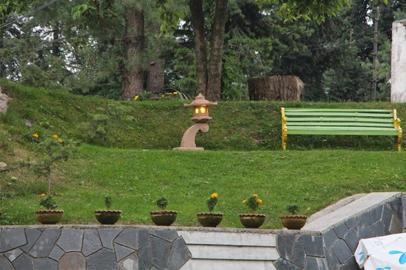 Summer Retreat Hotel