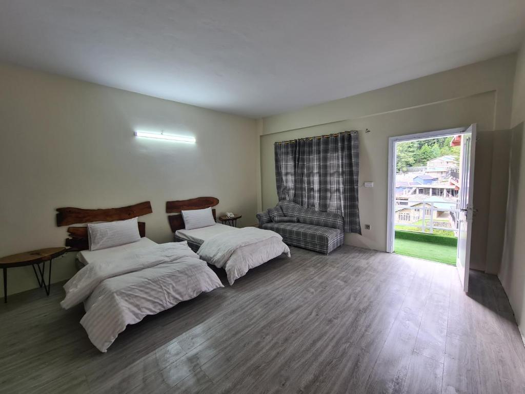 The Holiday Homes