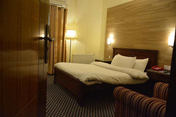 Empire Hotel Peshawar