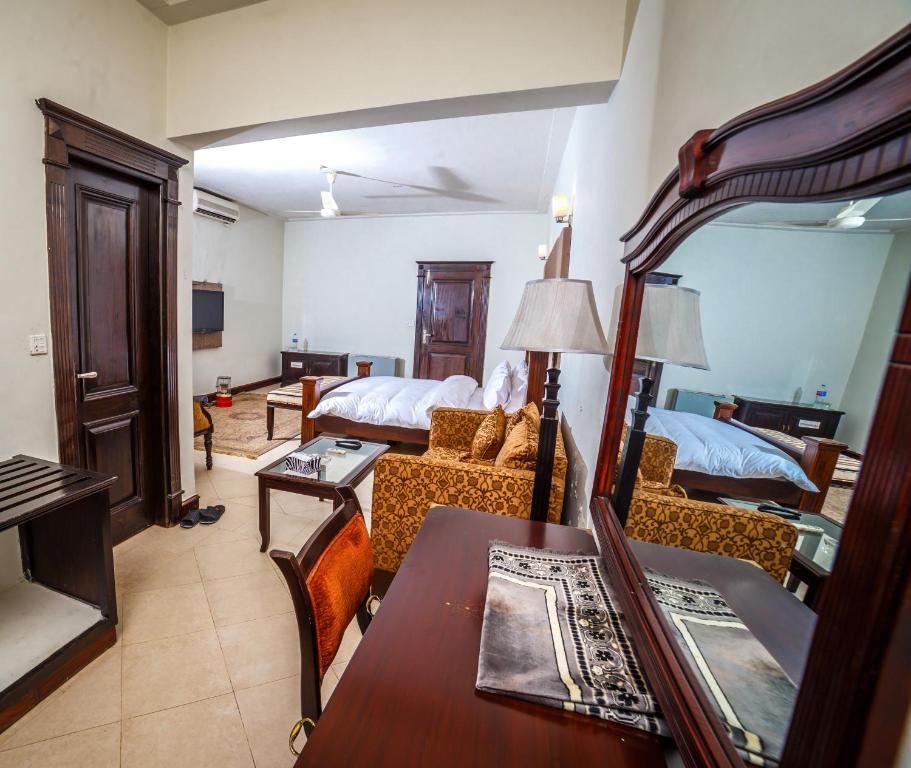 Shelton Guest House Peshawar