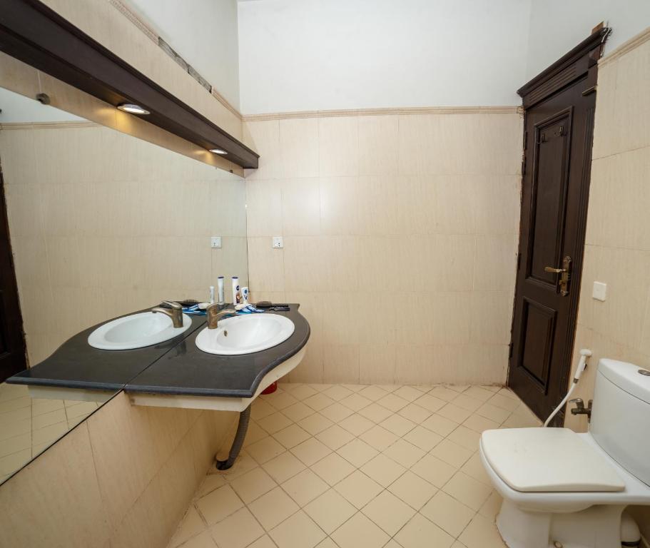 Shelton Guest House Peshawar