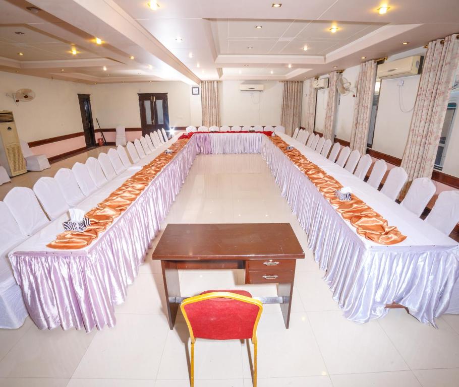 Shelton Guest House Peshawar