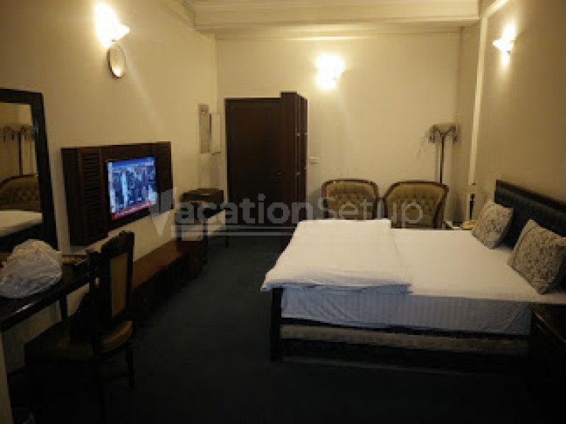 Iris Hotel Sahiwal