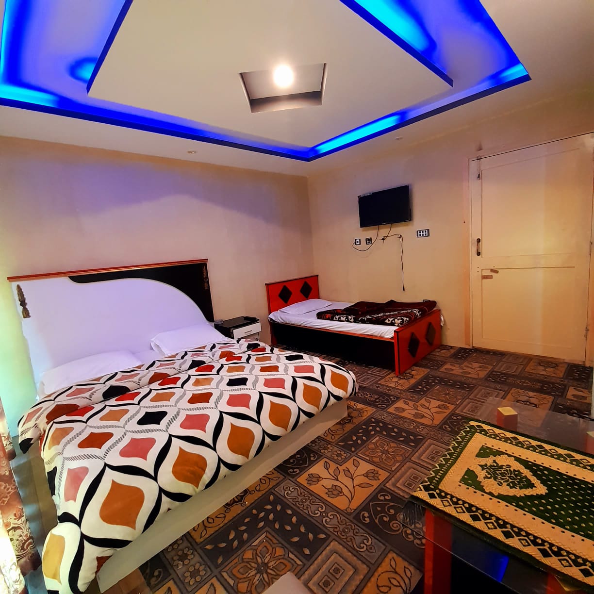 Fridays Hotel Shogran