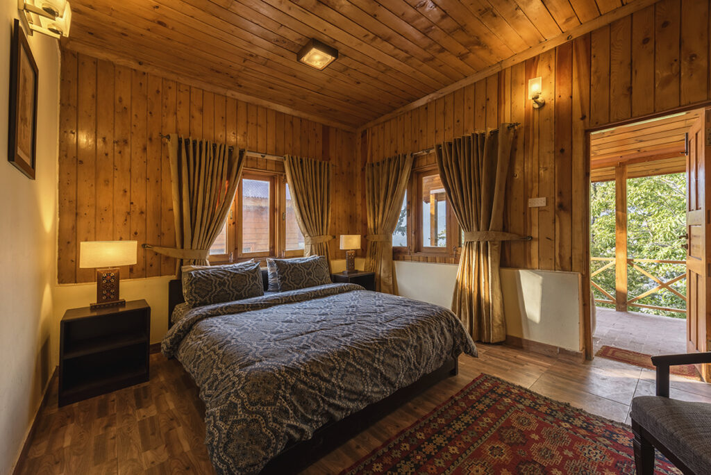 Pine Park Glade Luxury Resort Shogran