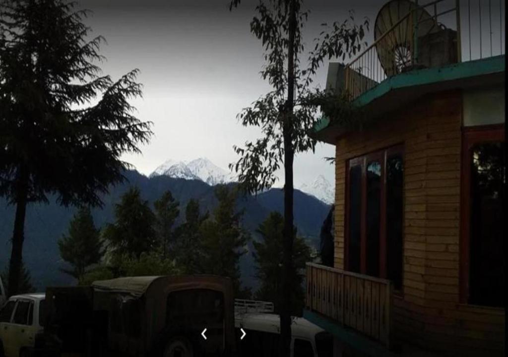 Tourist Inn Hotel Shogran
