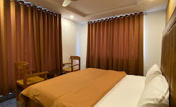 Hotel Luxy