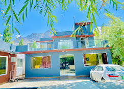 Hotel Luxy
