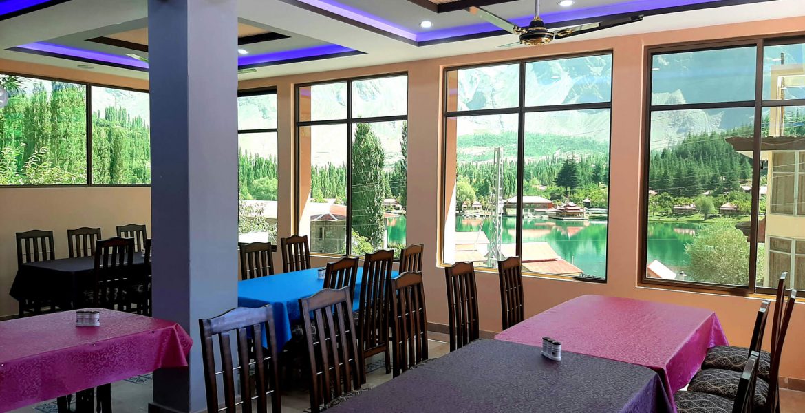 Hotel Mountain Lagoon Skardu