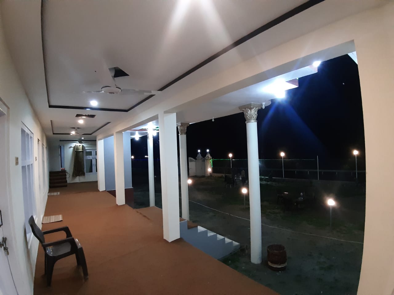 Kachura Gateway Hotel
