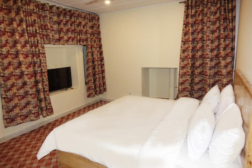 Legend Hotel Skardu