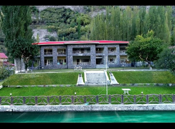 Marco Polo Resort Skardu