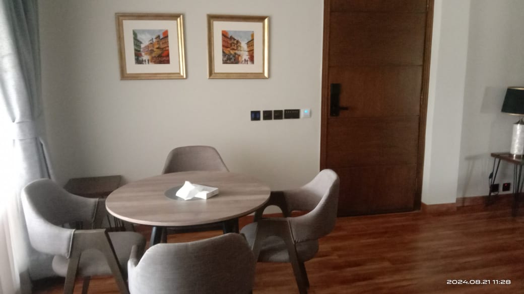 Pinnacle Executive Lodges