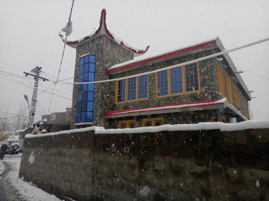 Sehrish Guest House Skardu