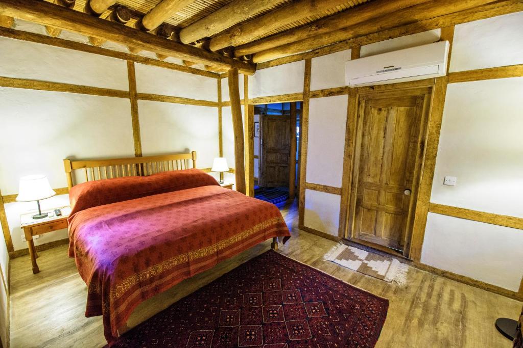 Serena Khaplu Palace