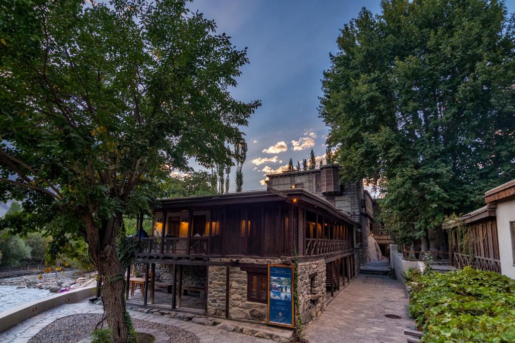 Serena Shigar Fort