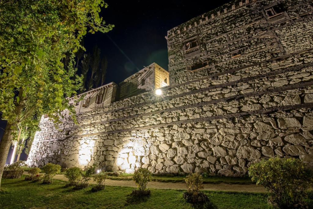 Serena Shigar Fort