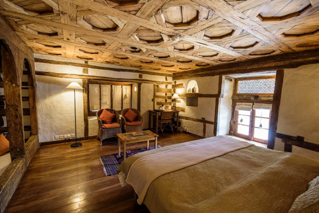 Serena Shigar Fort
