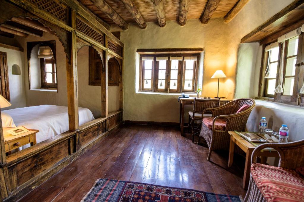 Serena Shigar Fort