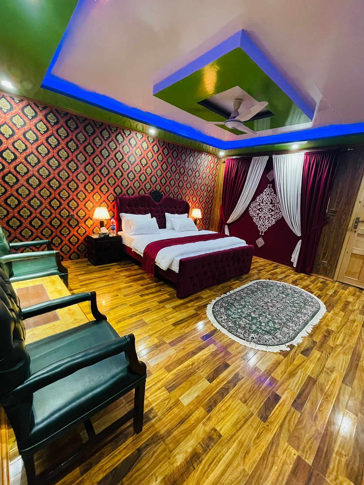 Shalimar Hotel And Restaurant