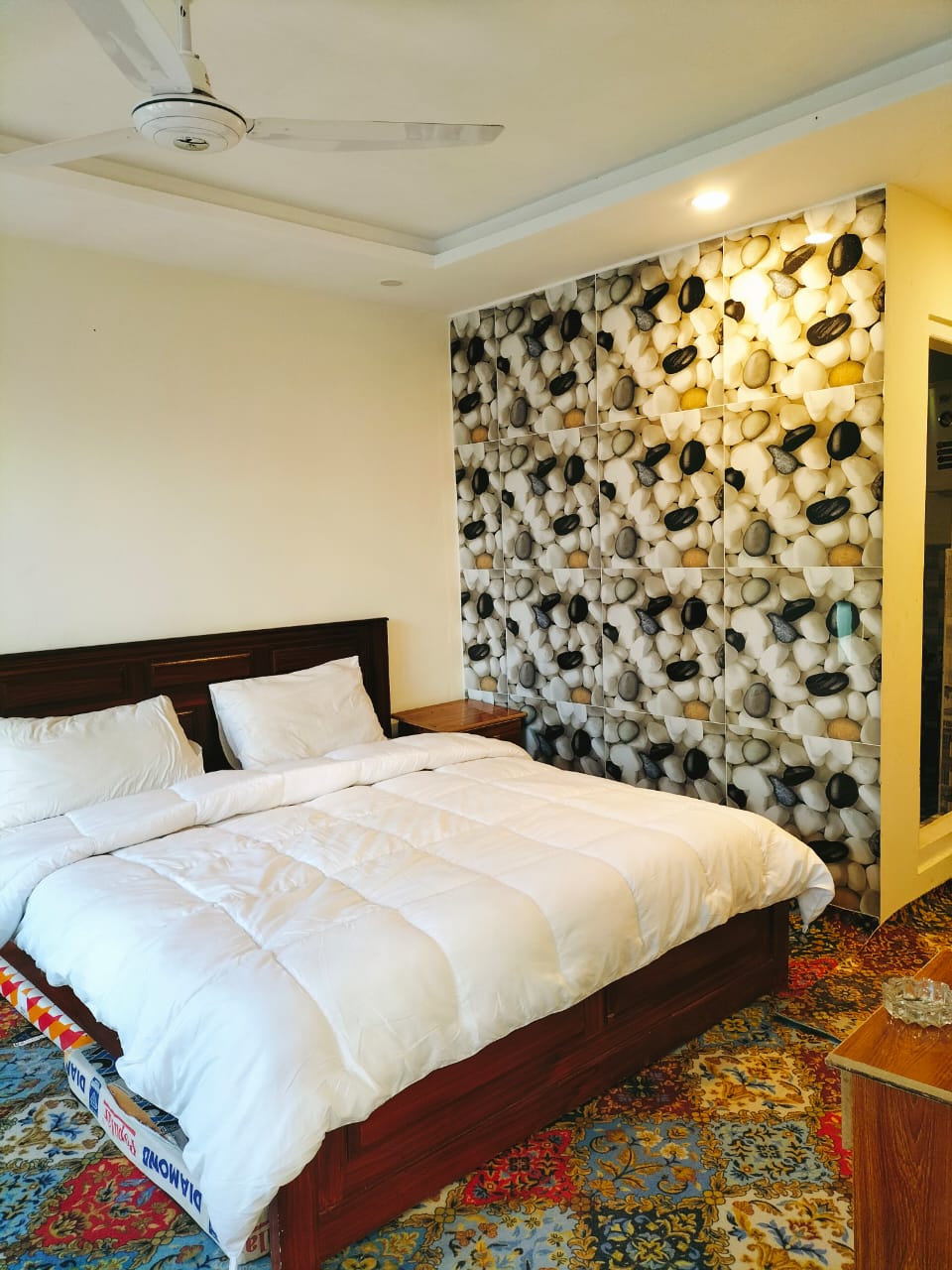 Skardu View Point Hotel and Huts