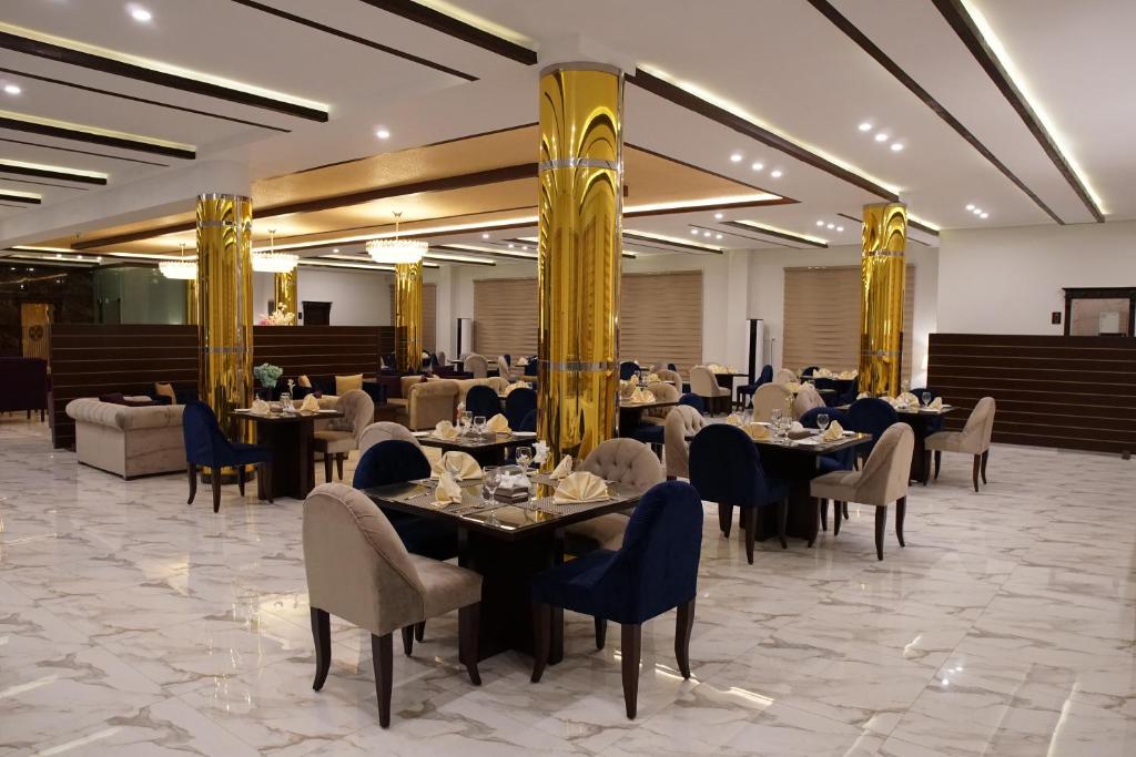 Swat Palace Hotel and Restaurant