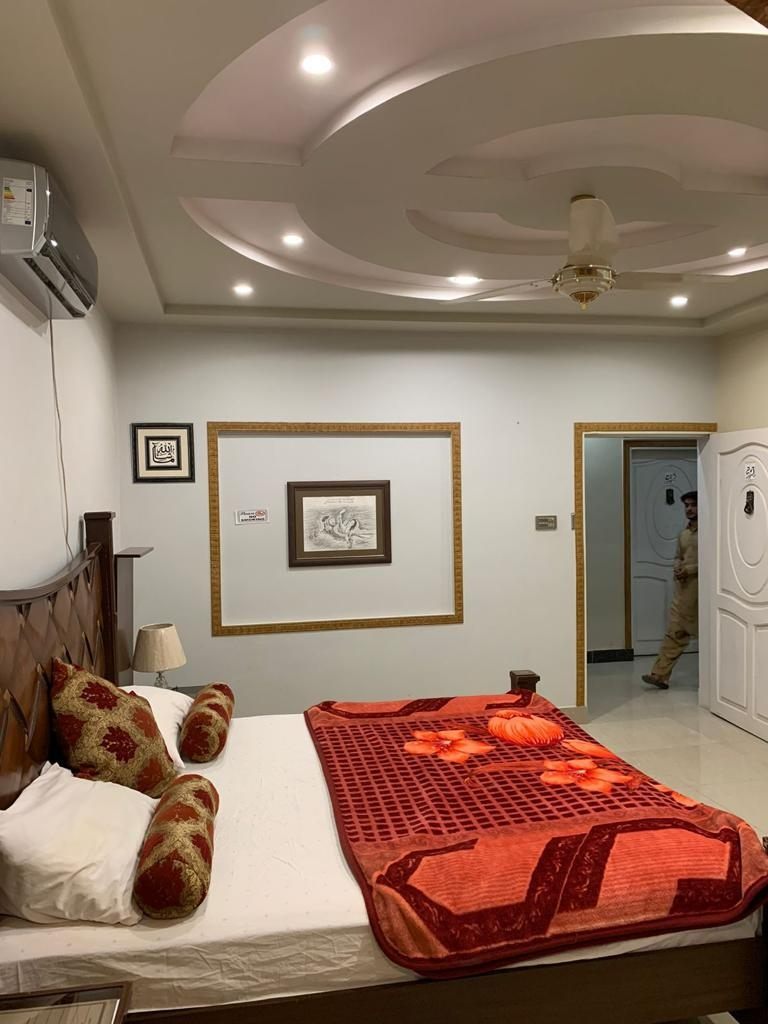 Ghosia Guest House UmarKot